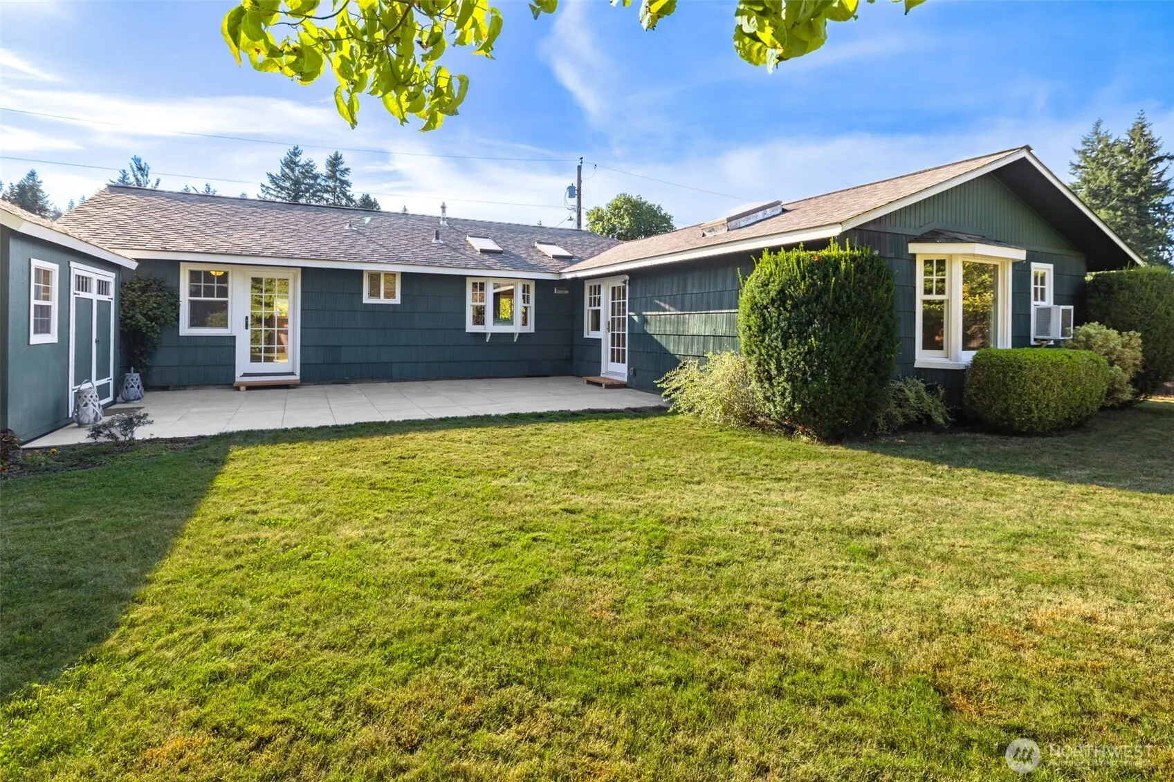 1300 Queen Avenue NE, Renton, WA 98056