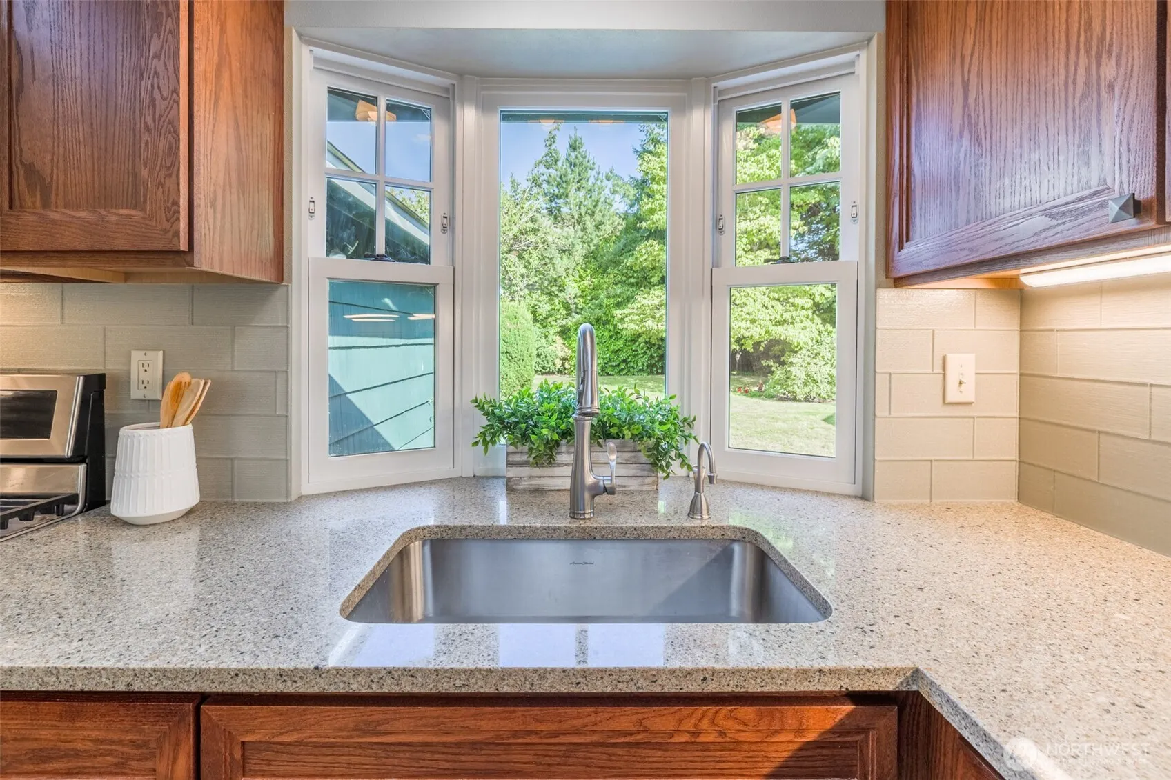 1300 Queen Avenue NE, Renton, WA 98056