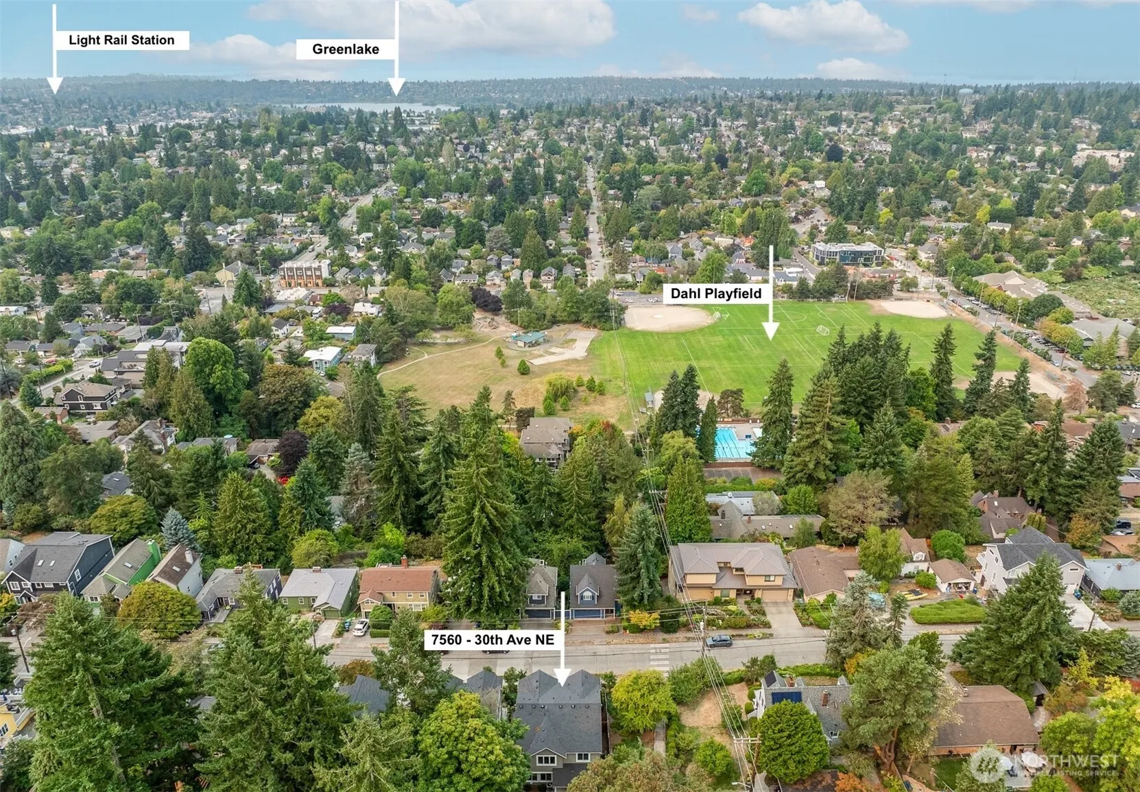 7560 30th Avenue NE, Seattle, WA 98115