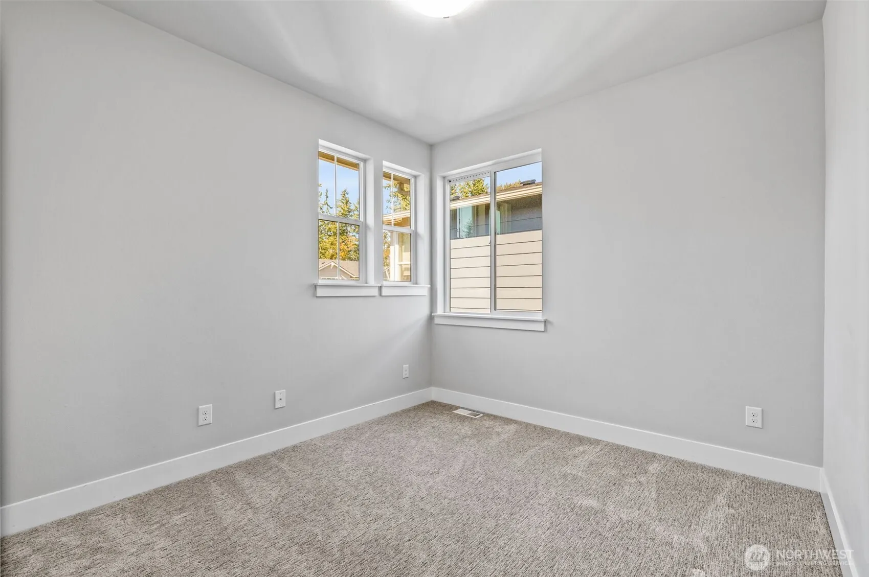 264 Field Place SE, Renton, WA 98059