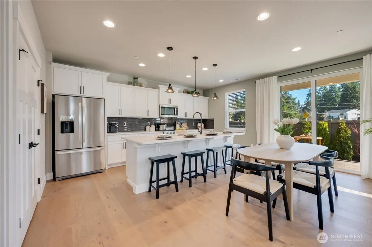20914 99th Place S, Kent, WA 98031
