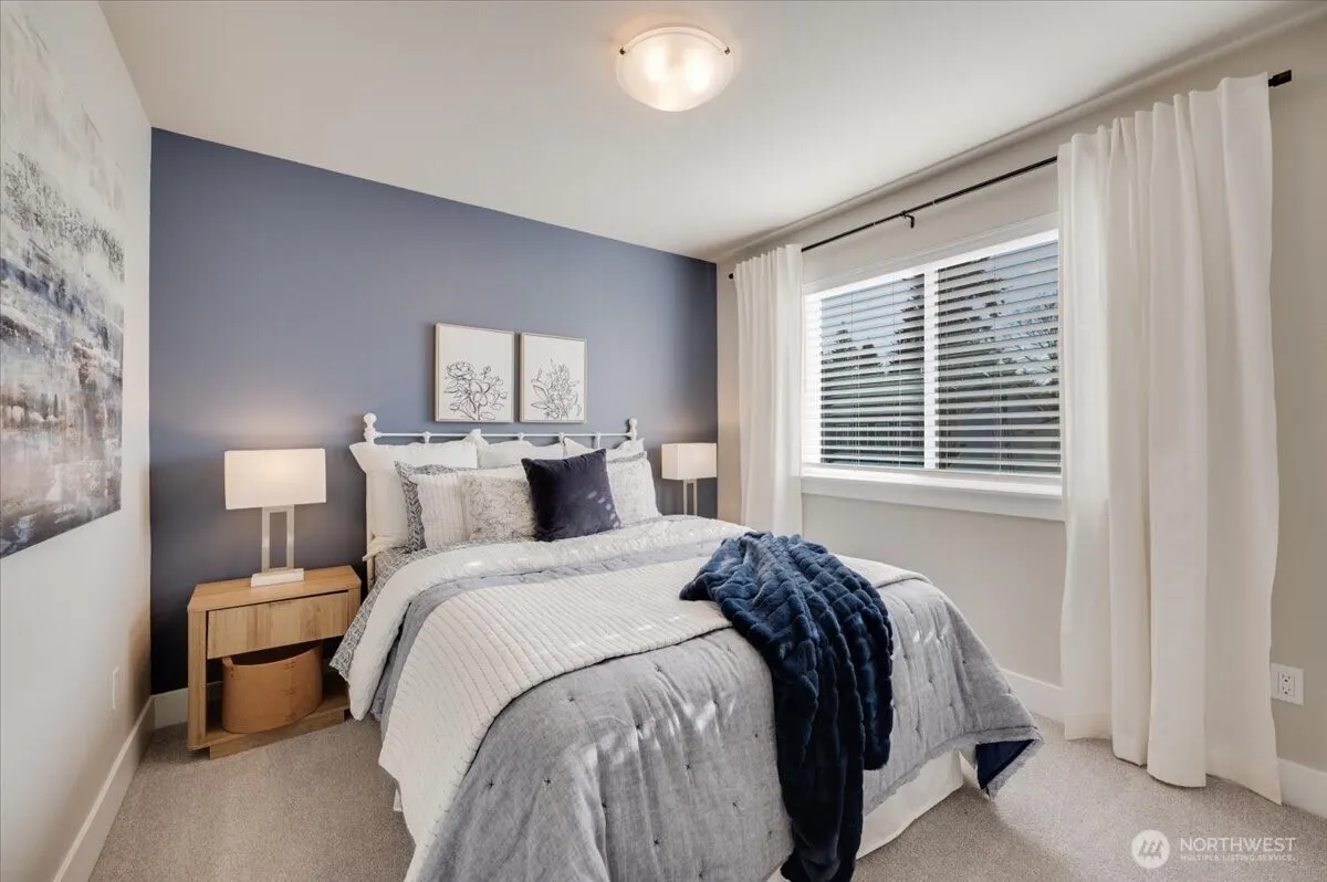 20914 99th Place S, Kent, WA 98031