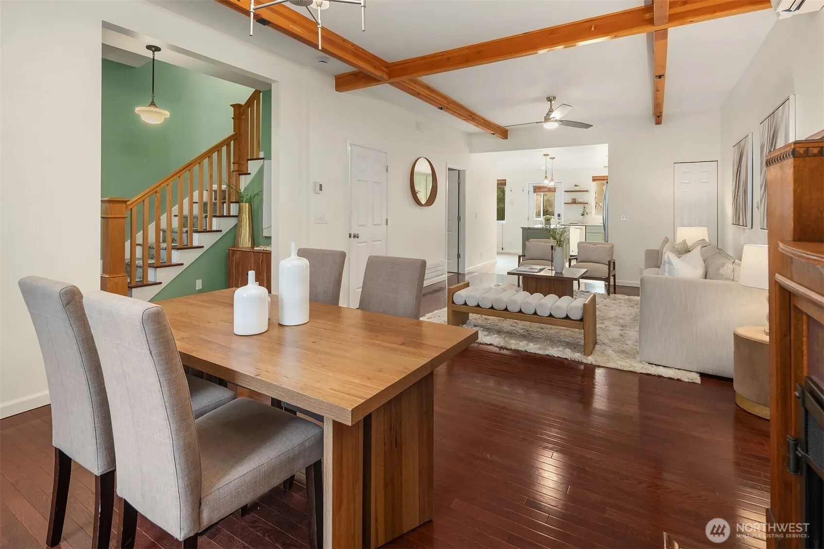 1629 22nd Avenue , Seattle, WA 98122
