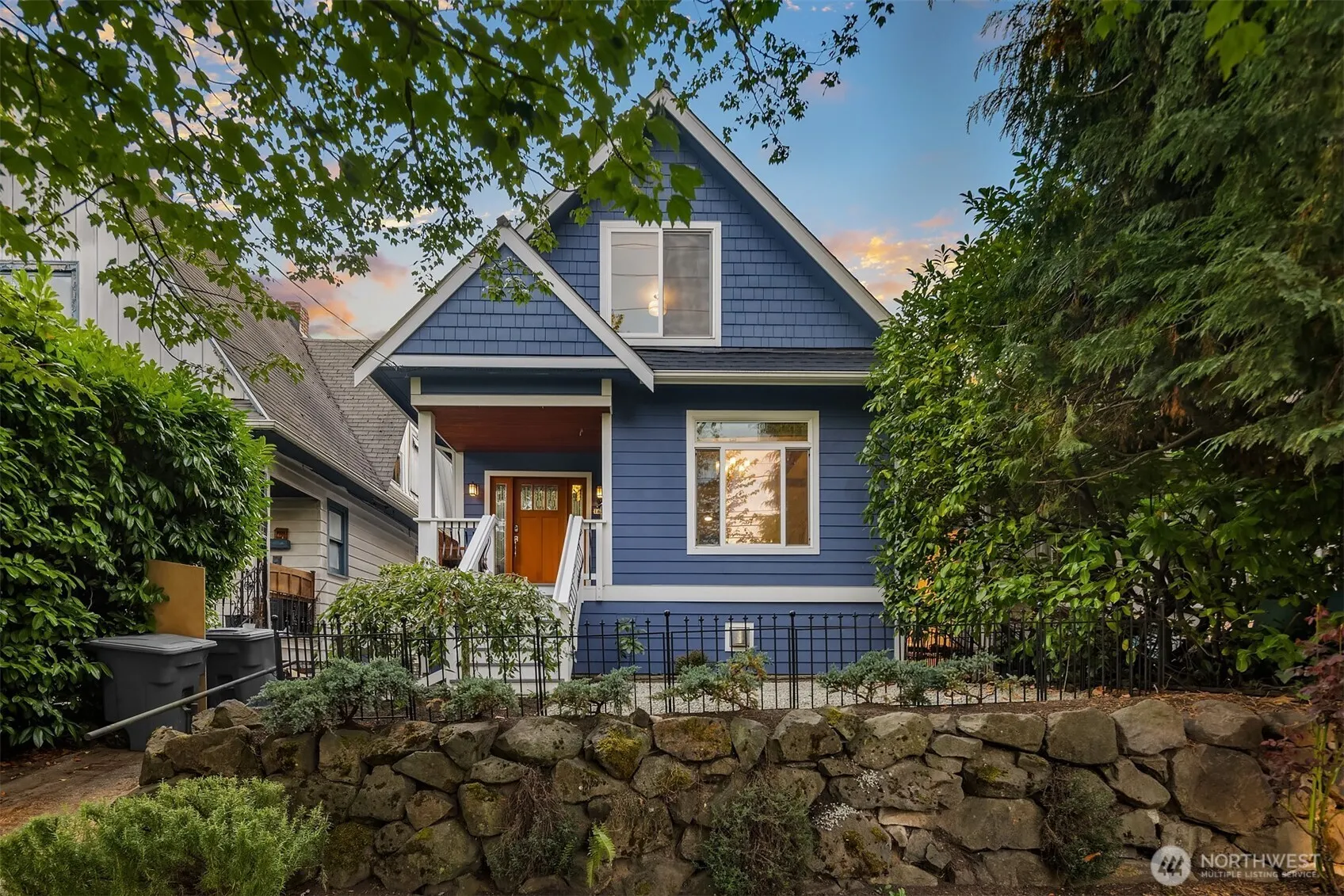 1629 22nd Avenue , Seattle, WA 98122