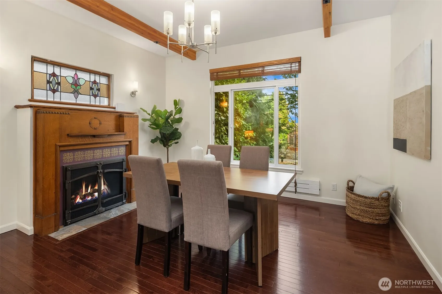 1629 22nd Avenue , Seattle, WA 98122