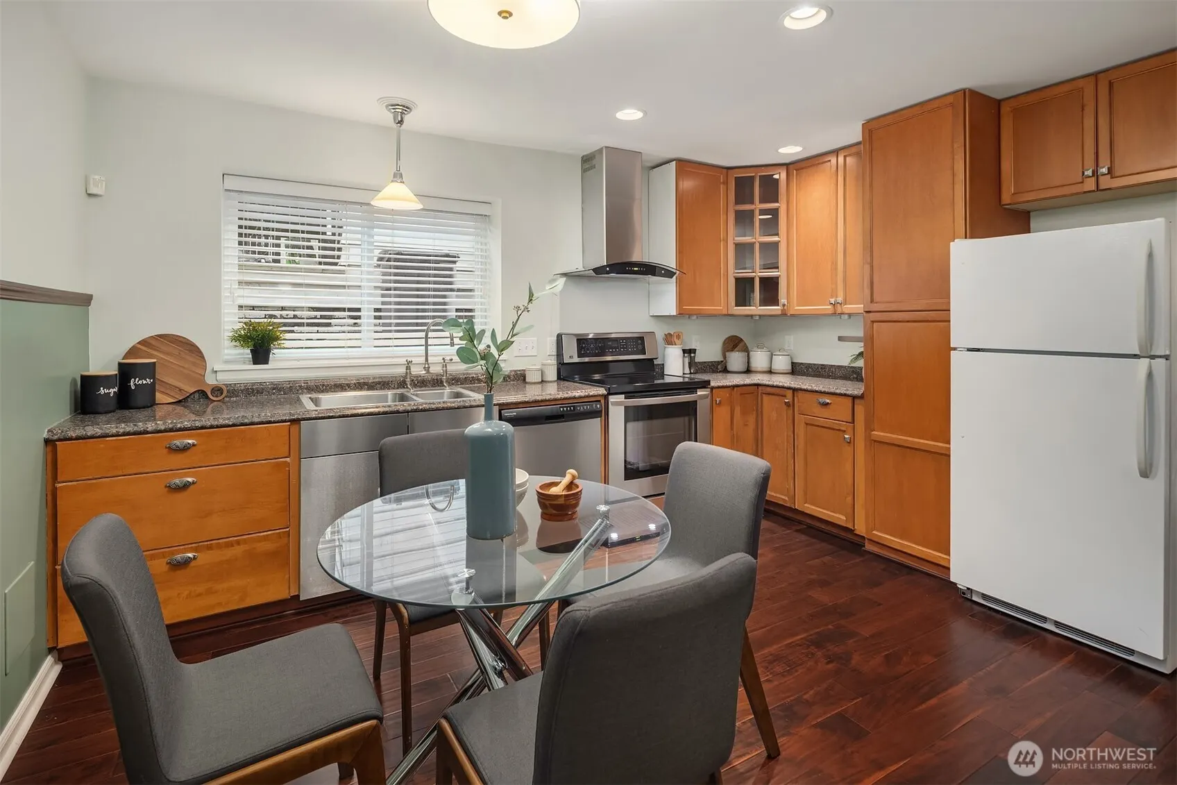 1629 22nd Avenue , Seattle, WA 98122