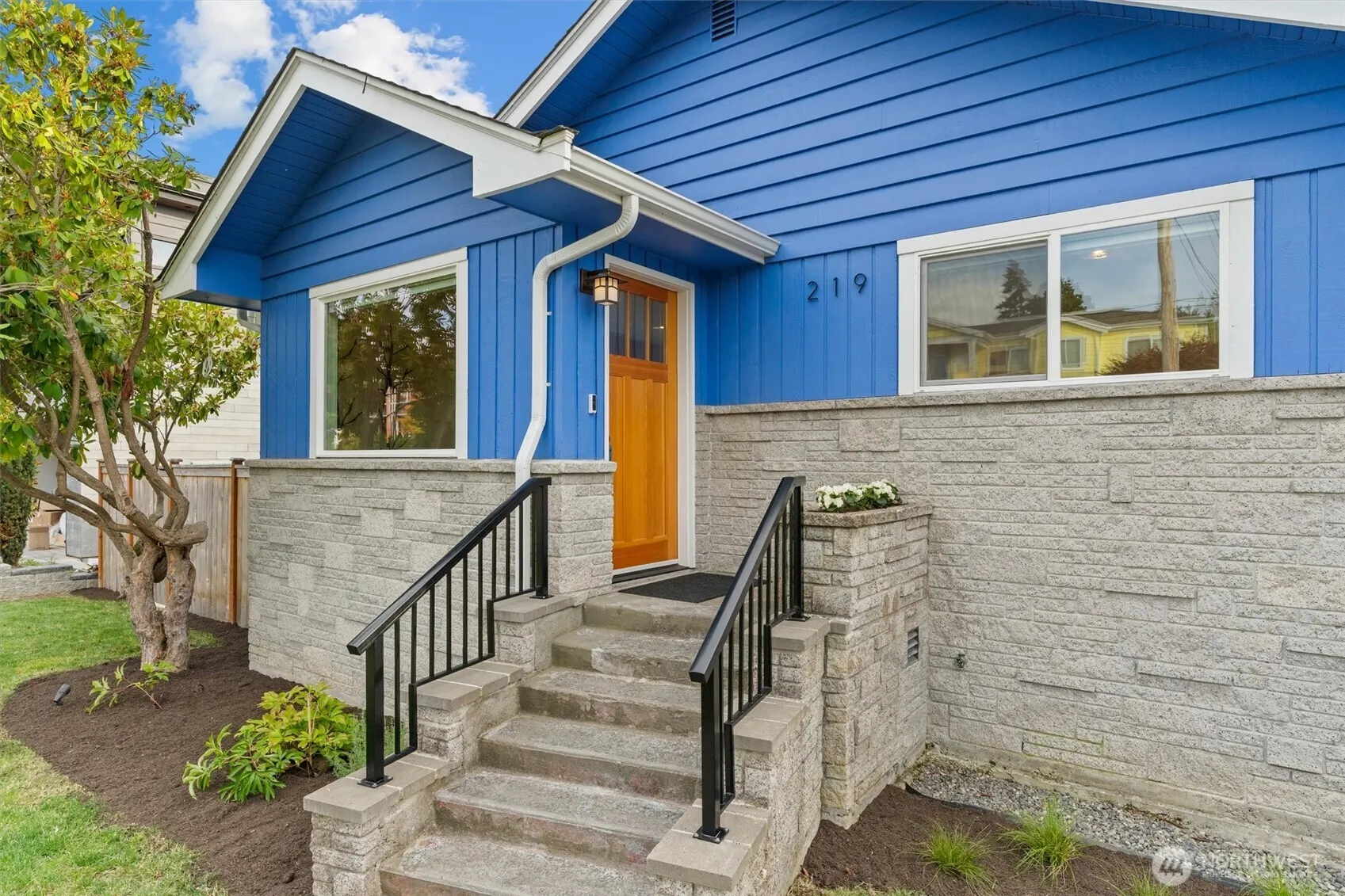 219 5th Avenue W, Kirkland, WA 98033