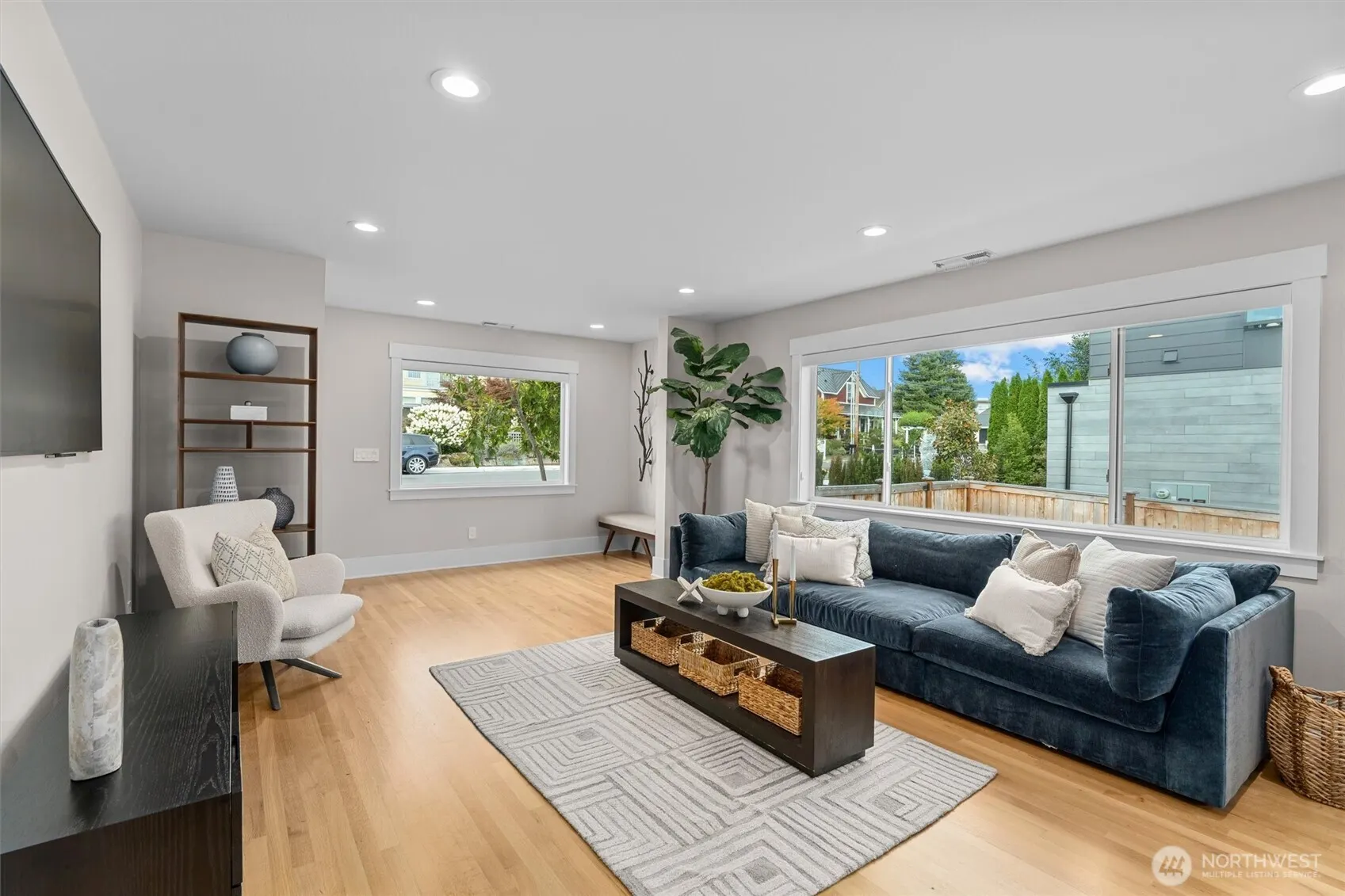 219 5th Avenue W, Kirkland, WA 98033