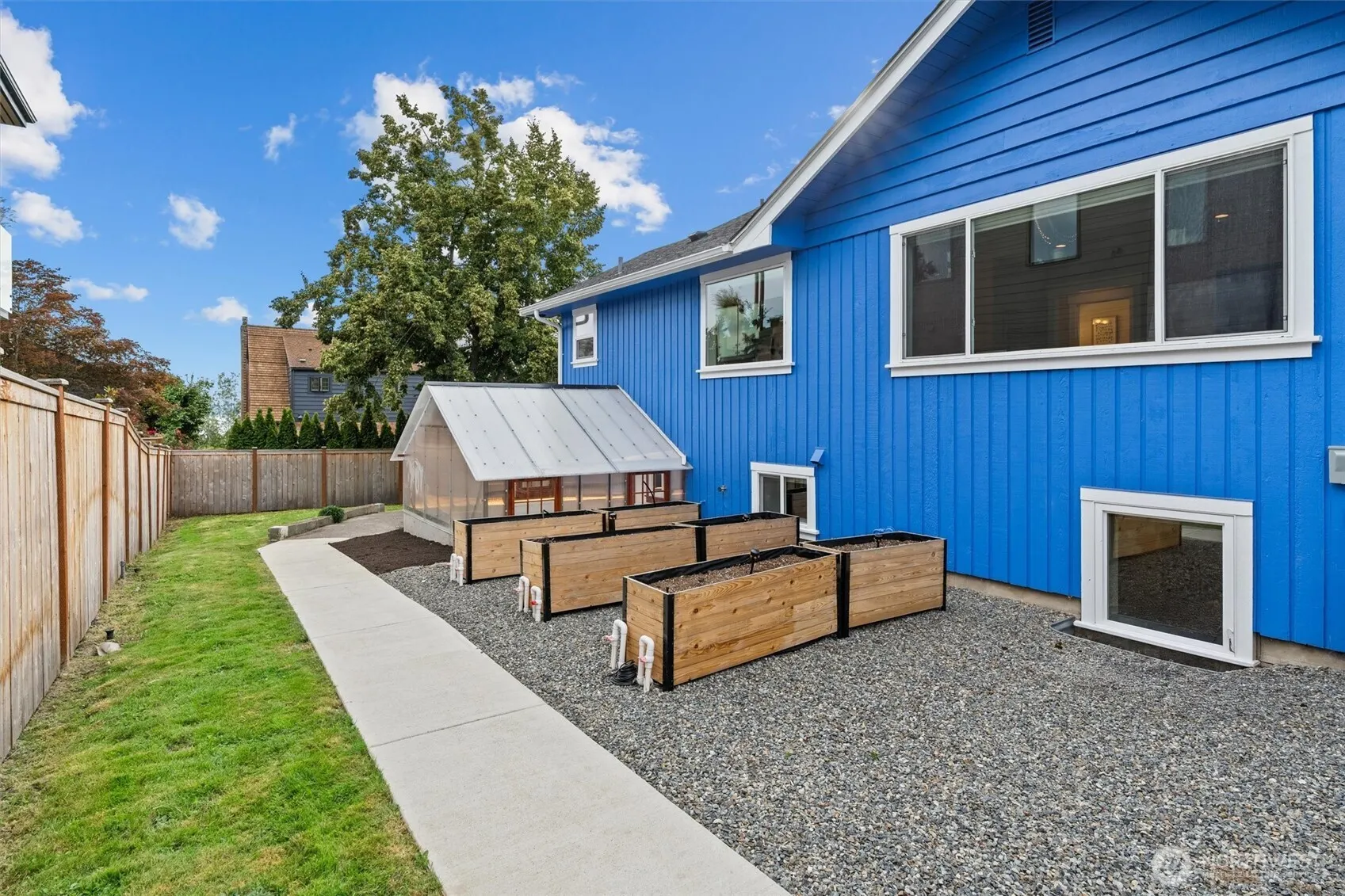 219 5th Avenue W, Kirkland, WA 98033