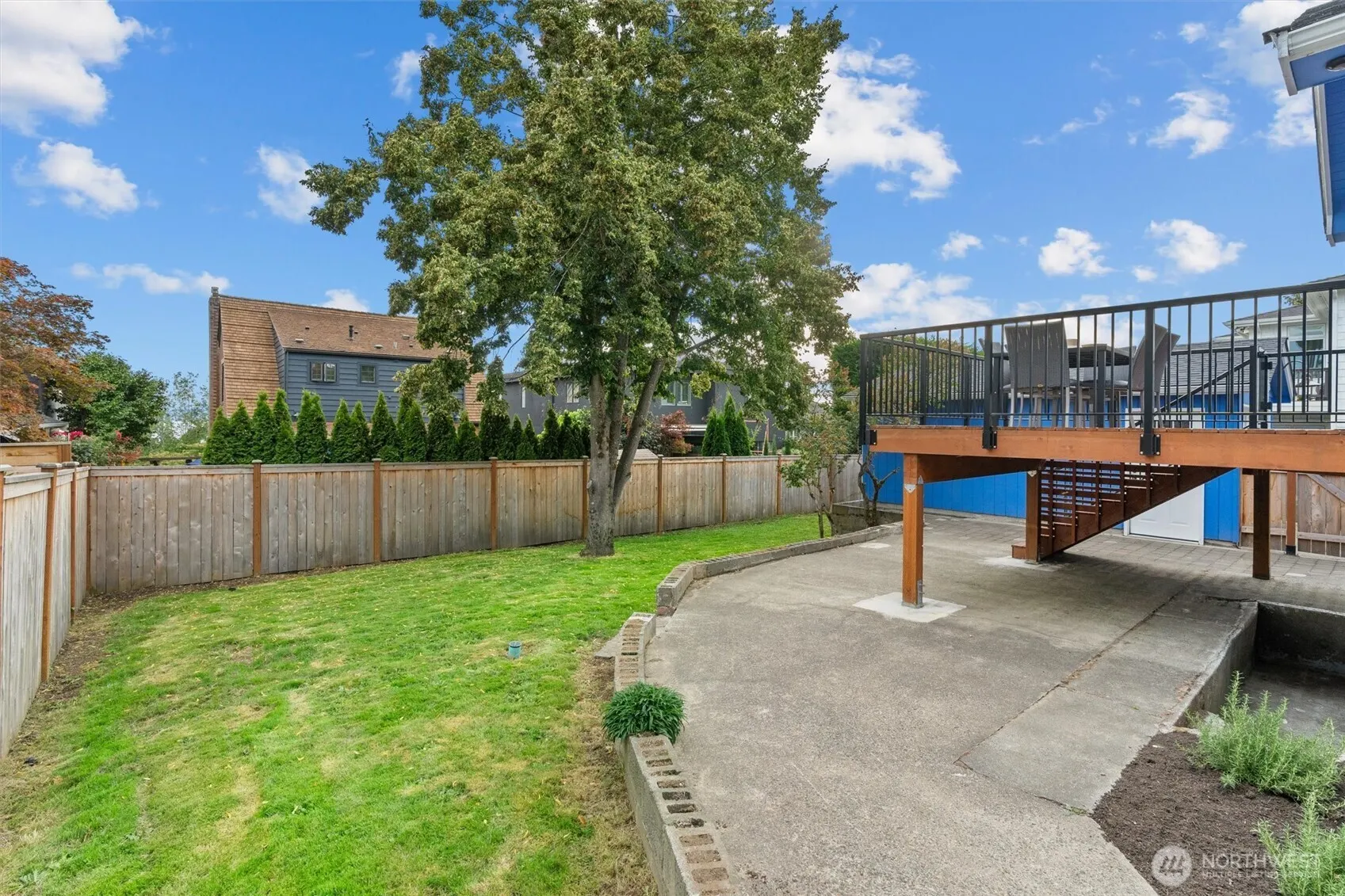 219 5th Avenue W, Kirkland, WA 98033