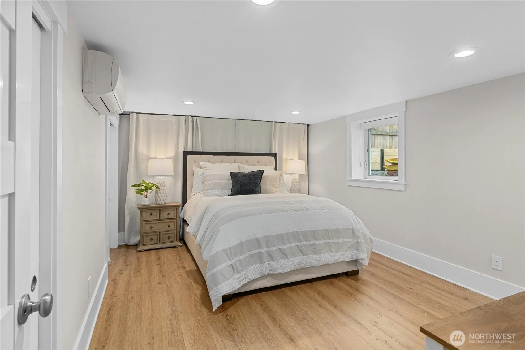 219 5th Avenue W, Kirkland, WA 98033