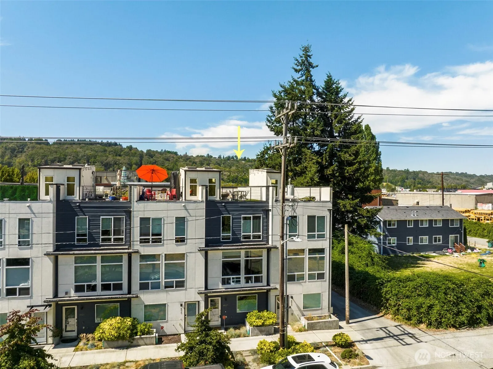 8517 7th Avenue S, Seattle, WA 98108-4379