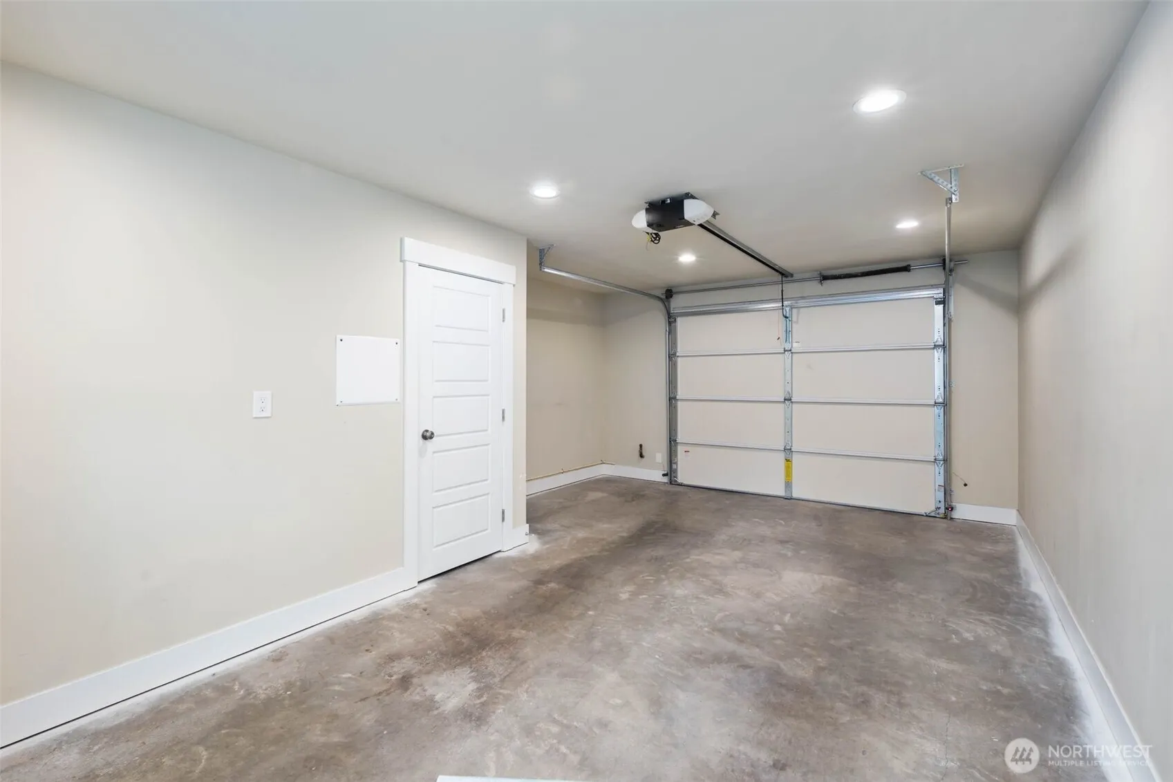 8517 7th Avenue S, Seattle, WA 98108-4379