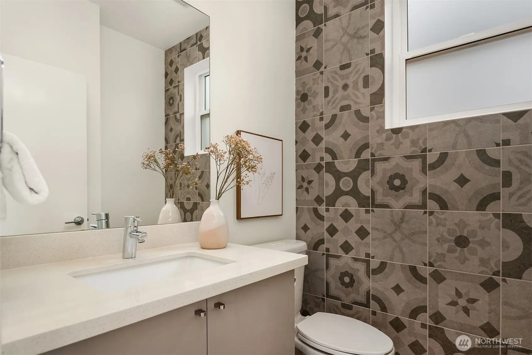 1535 NW 62nd Street , Seattle, WA 98107