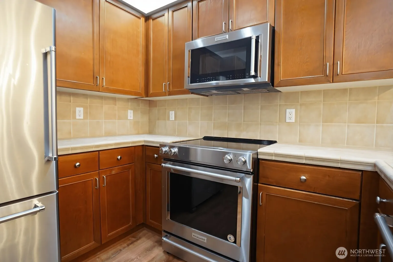 11004 NE 11th Street #301, Bellevue, WA 98004