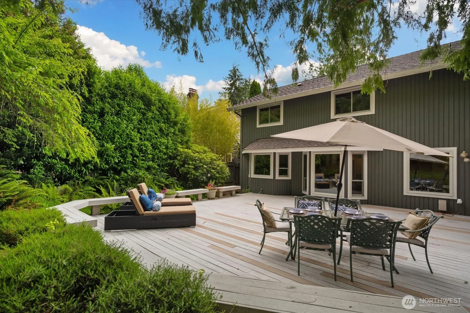 14210 207th Place NE, Woodinville, WA 98077