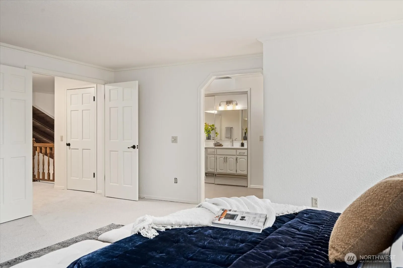 14210 207th Place NE, Woodinville, WA 98077