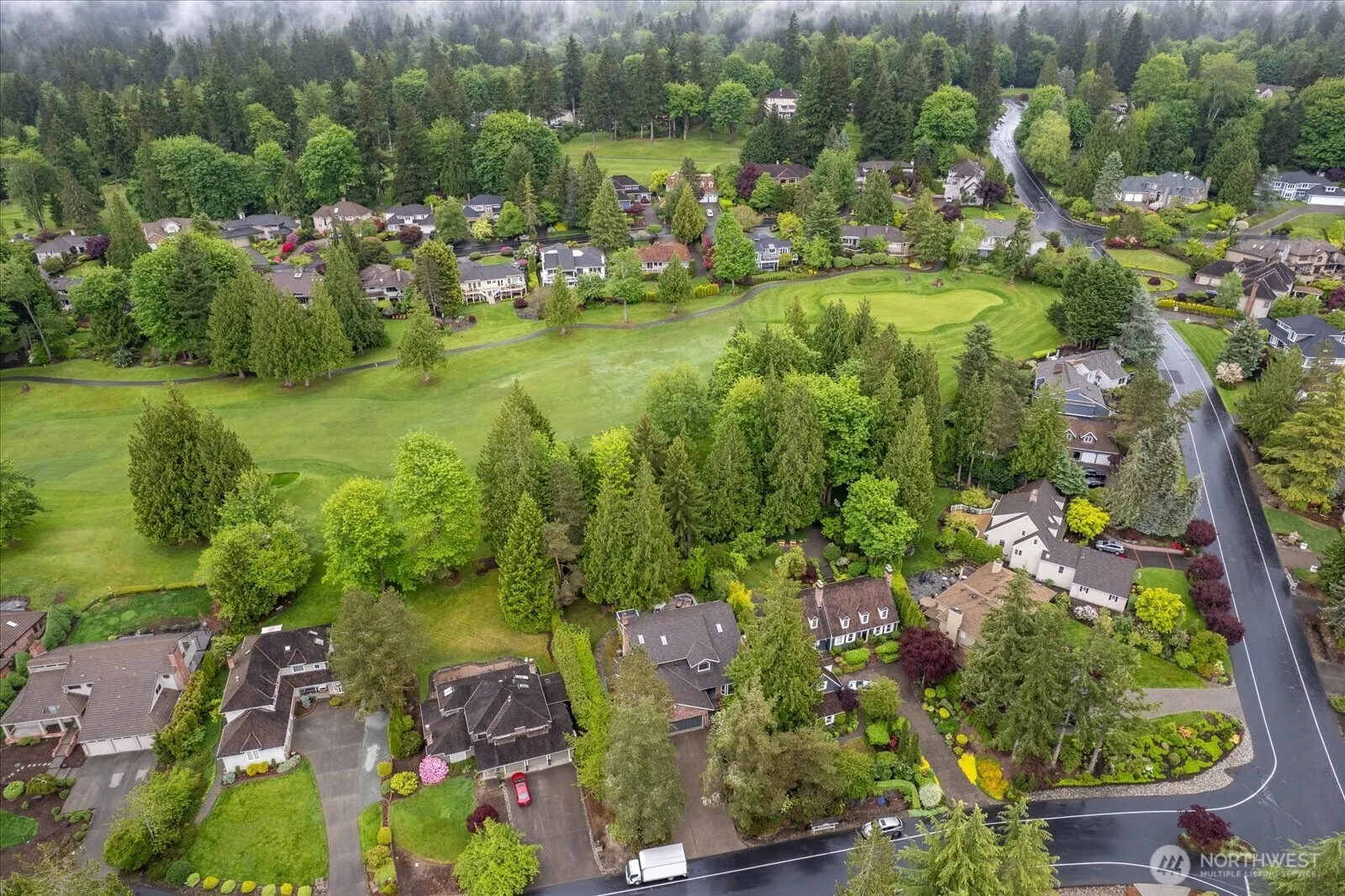 14210 207th Place NE, Woodinville, WA 98077