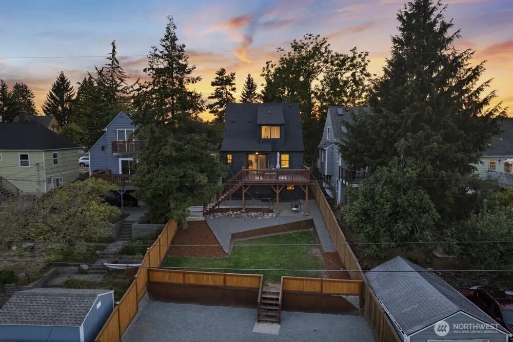 5926 34th Avenue SW, Seattle, WA 98126