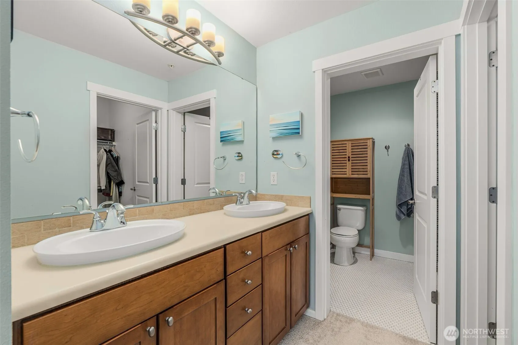 2990 SW Raymond Street #204, Seattle, WA 98126