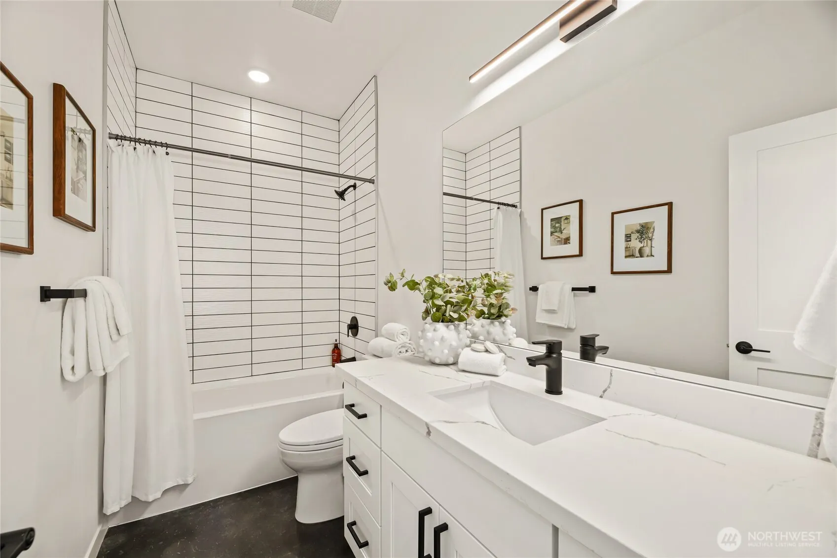 12037 Fremont Avenue N #1, Seattle, WA 98133