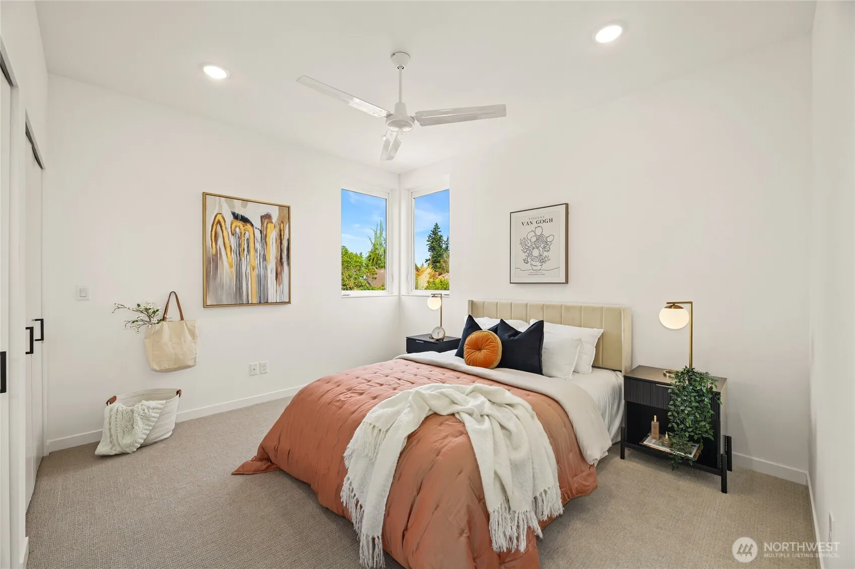 12037 Fremont Avenue N #1, Seattle, WA 98133