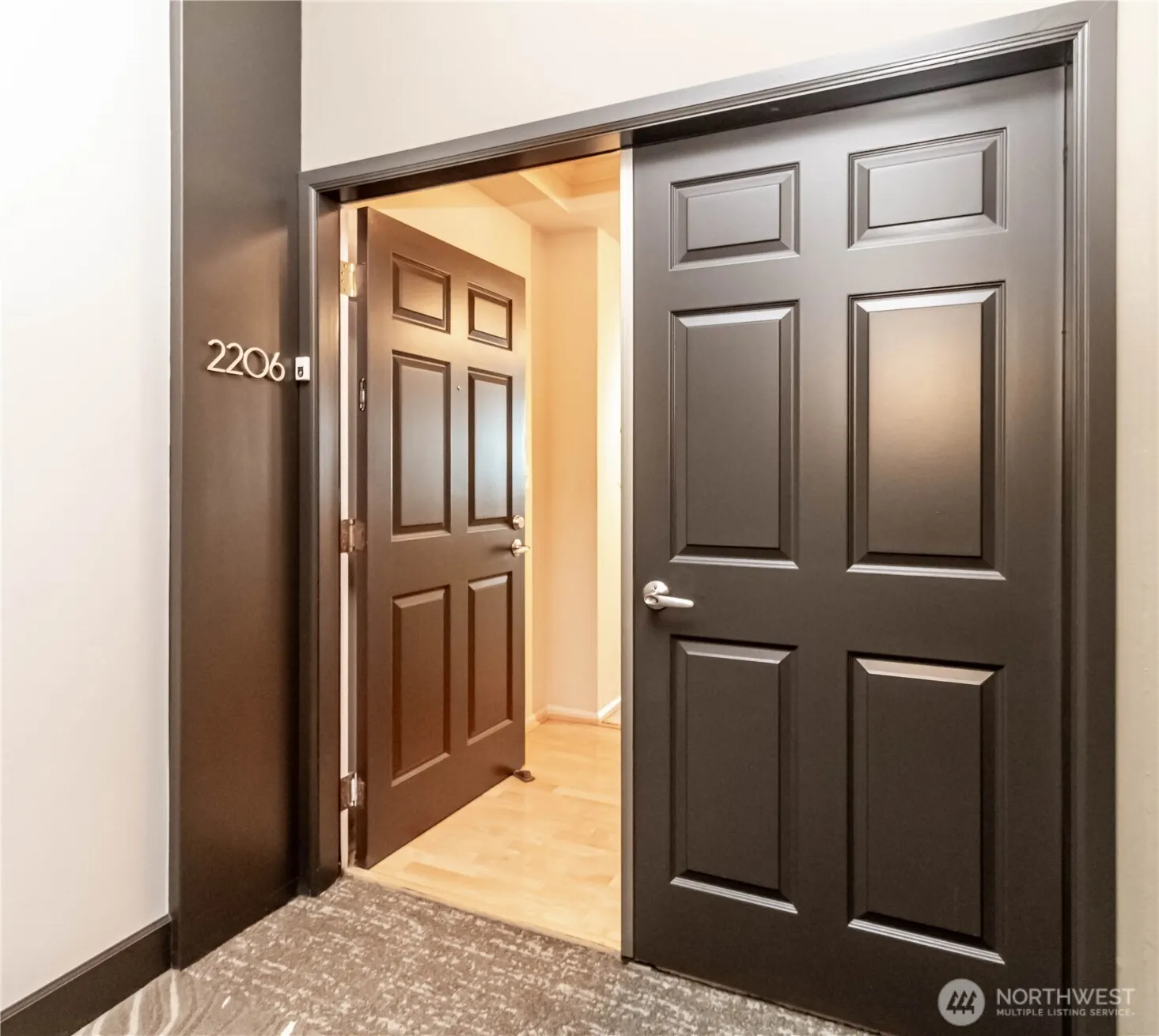 177 107th Avenue NE #2206, Bellevue, WA 98004