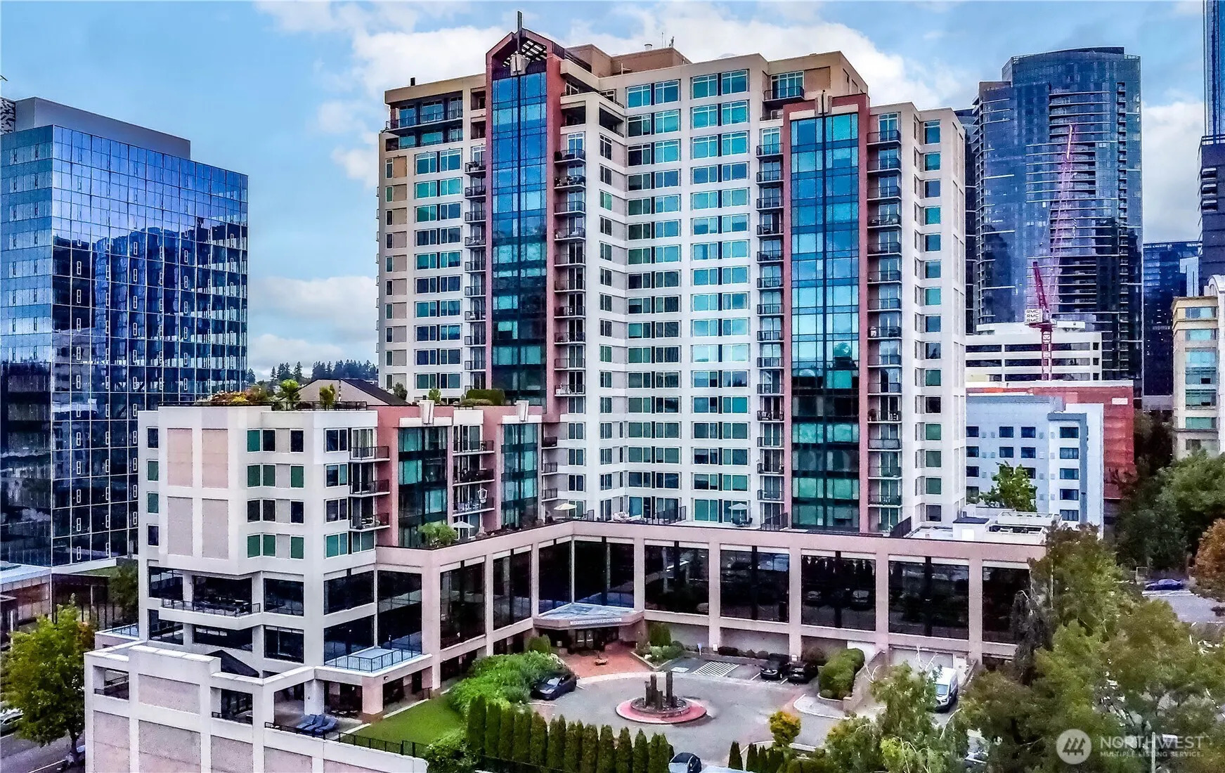 177 107th Avenue NE #2206, Bellevue, WA 98004