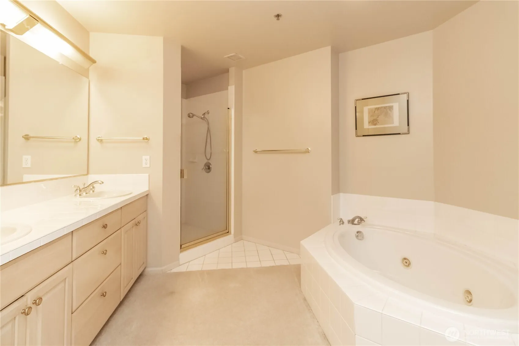 177 107th Avenue NE #2206, Bellevue, WA 98004