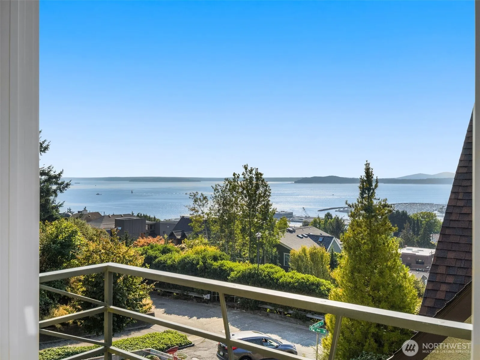 816 W Blaine Street , Seattle, WA 98119