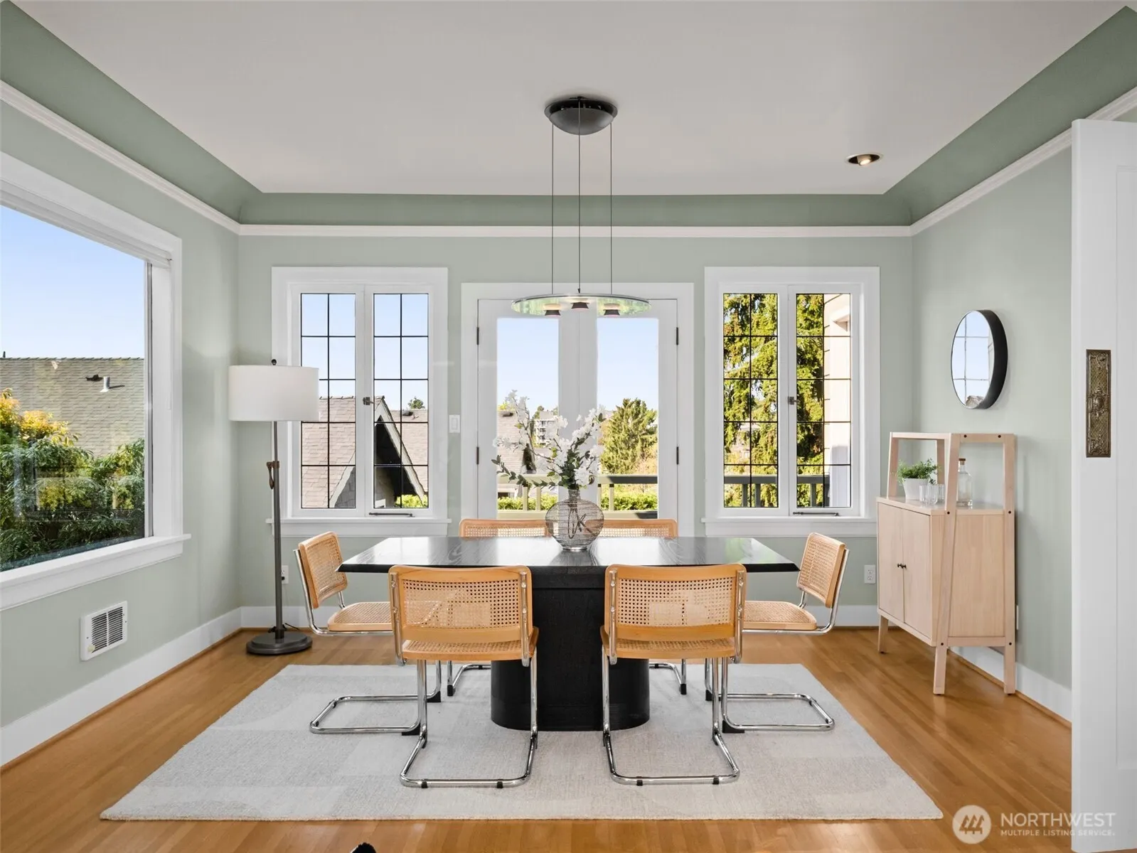 816 W Blaine Street , Seattle, WA 98119