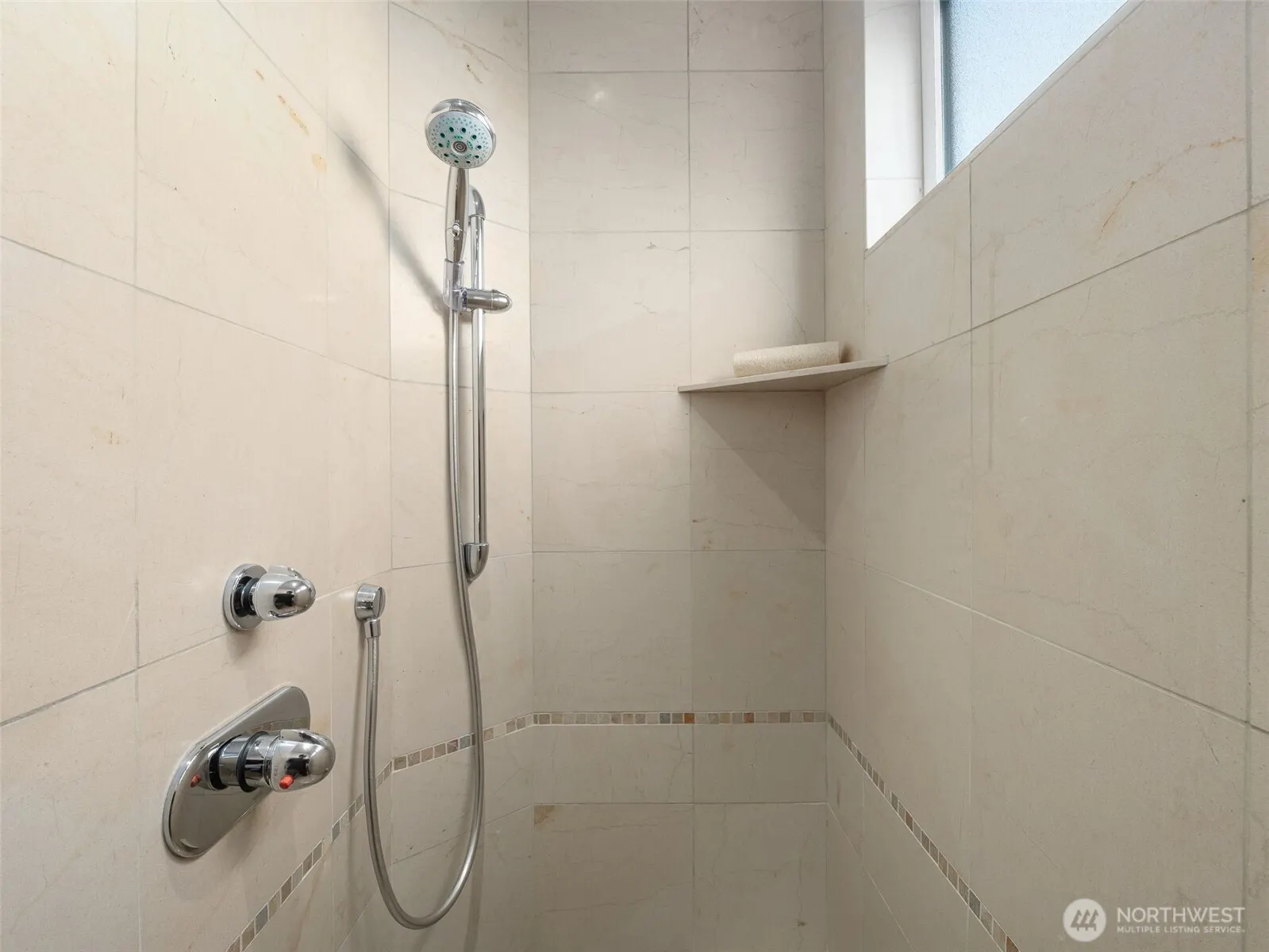 816 W Blaine Street , Seattle, WA 98119