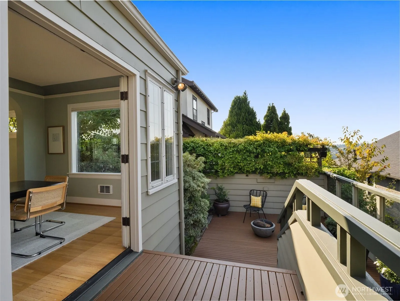 816 W Blaine Street , Seattle, WA 98119