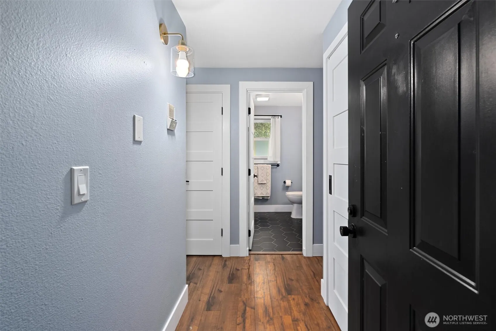 1819 17th Avenue #7, Seattle, WA 98122-2763