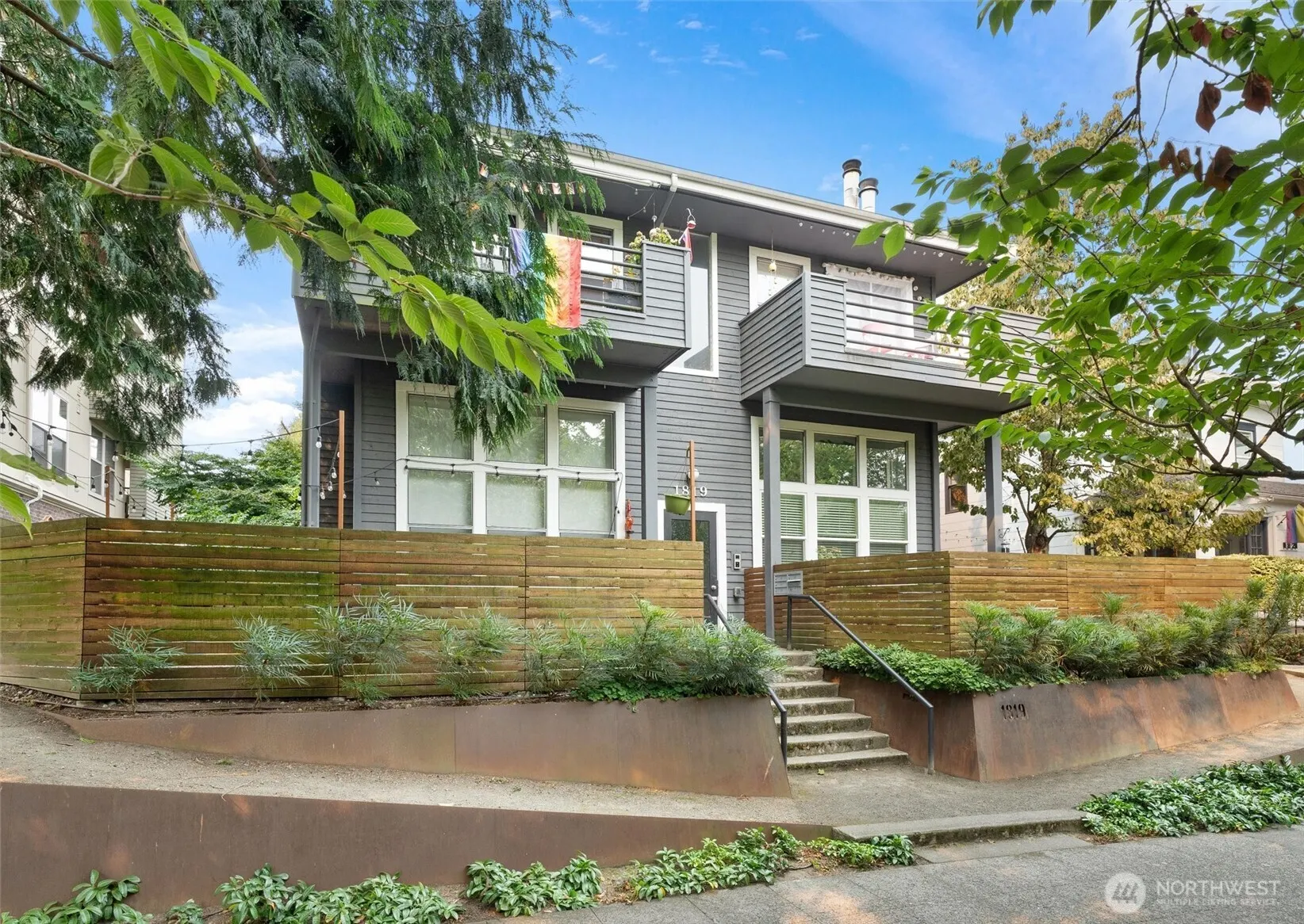 1819 17th Avenue #7, Seattle, WA 98122-2763