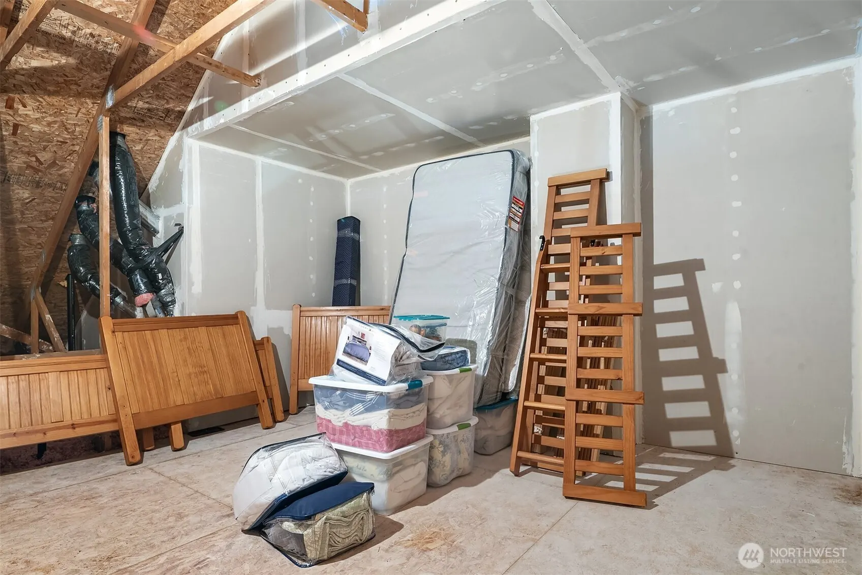 170 B NW Dogwood Street , Issaquah, WA 98027