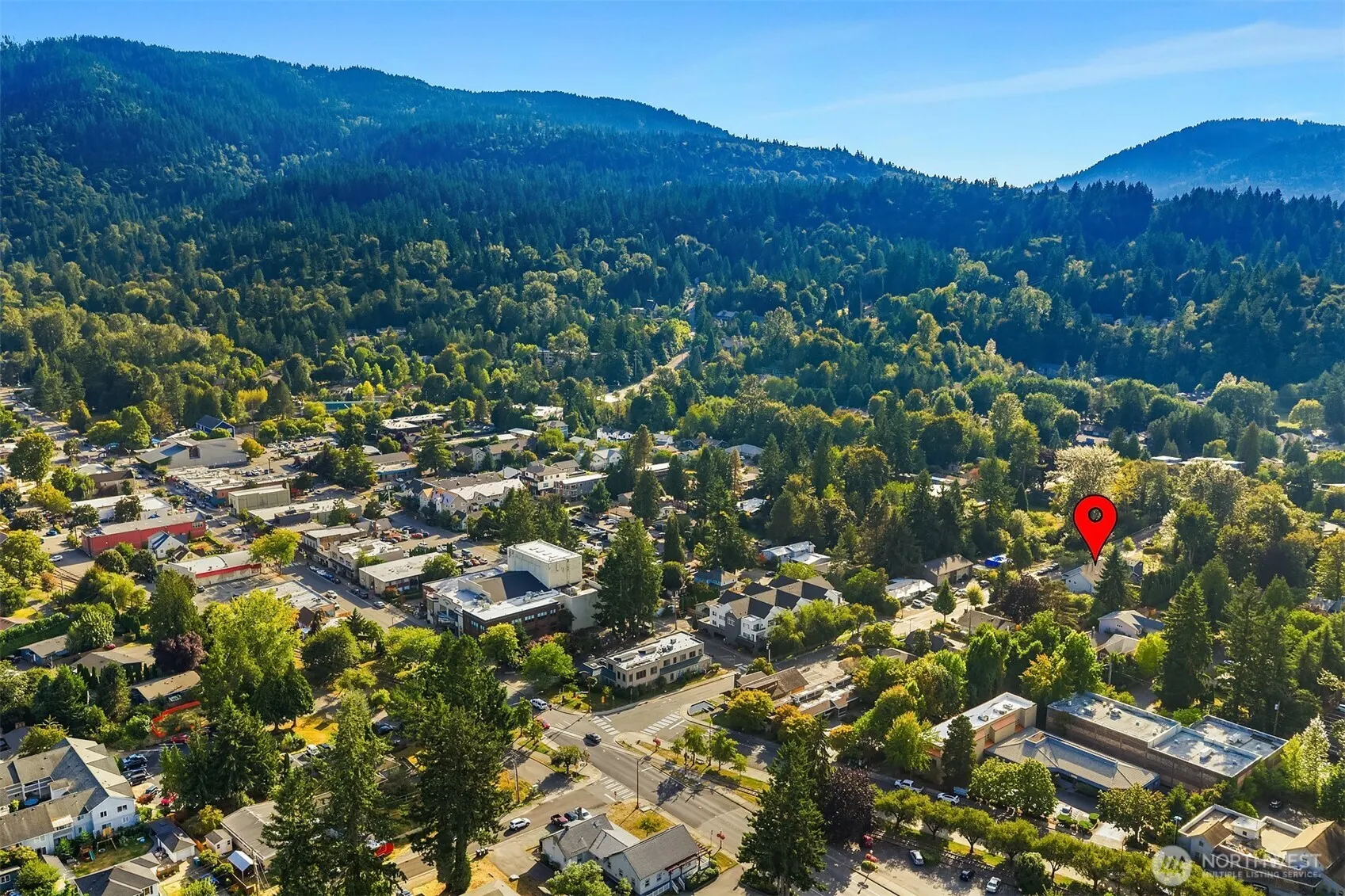 170 B NW Dogwood Street , Issaquah, WA 98027