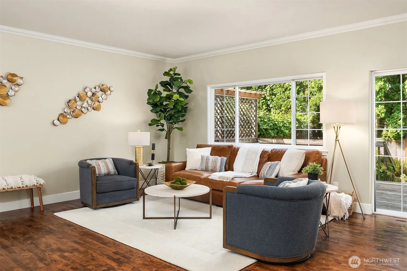 170 B NW Dogwood Street , Issaquah, WA 98027