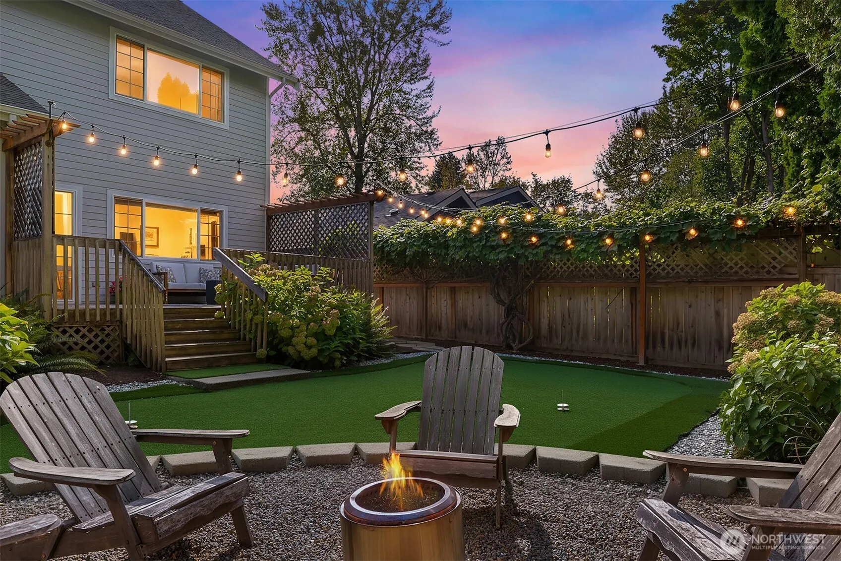170 B NW Dogwood Street , Issaquah, WA 98027