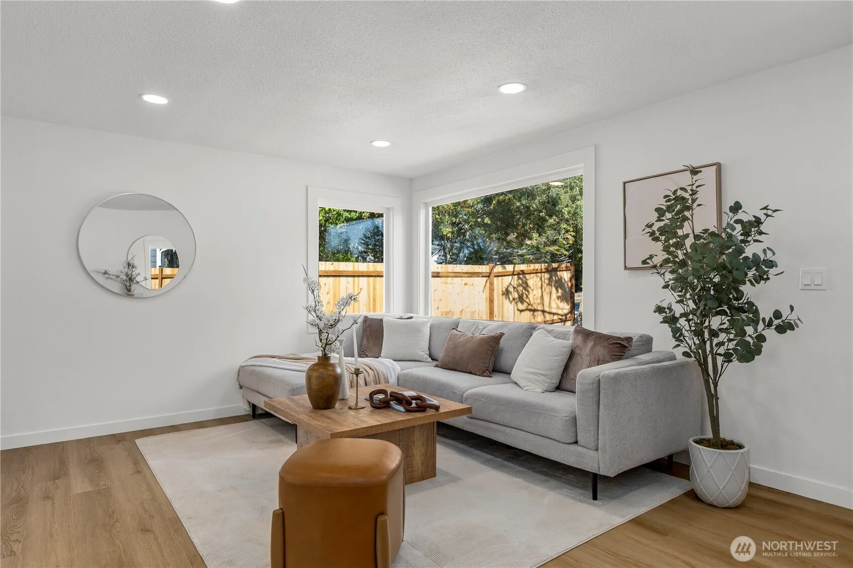 9733 Evanston Avenue N, Seattle, WA 98103