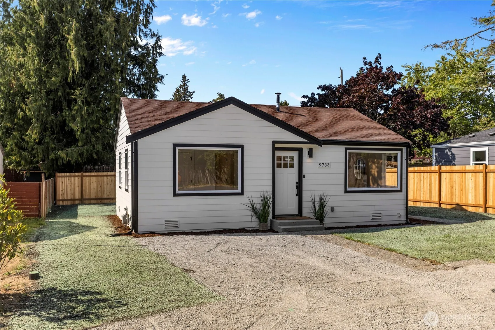 9733 Evanston Avenue N, Seattle, WA 98103
