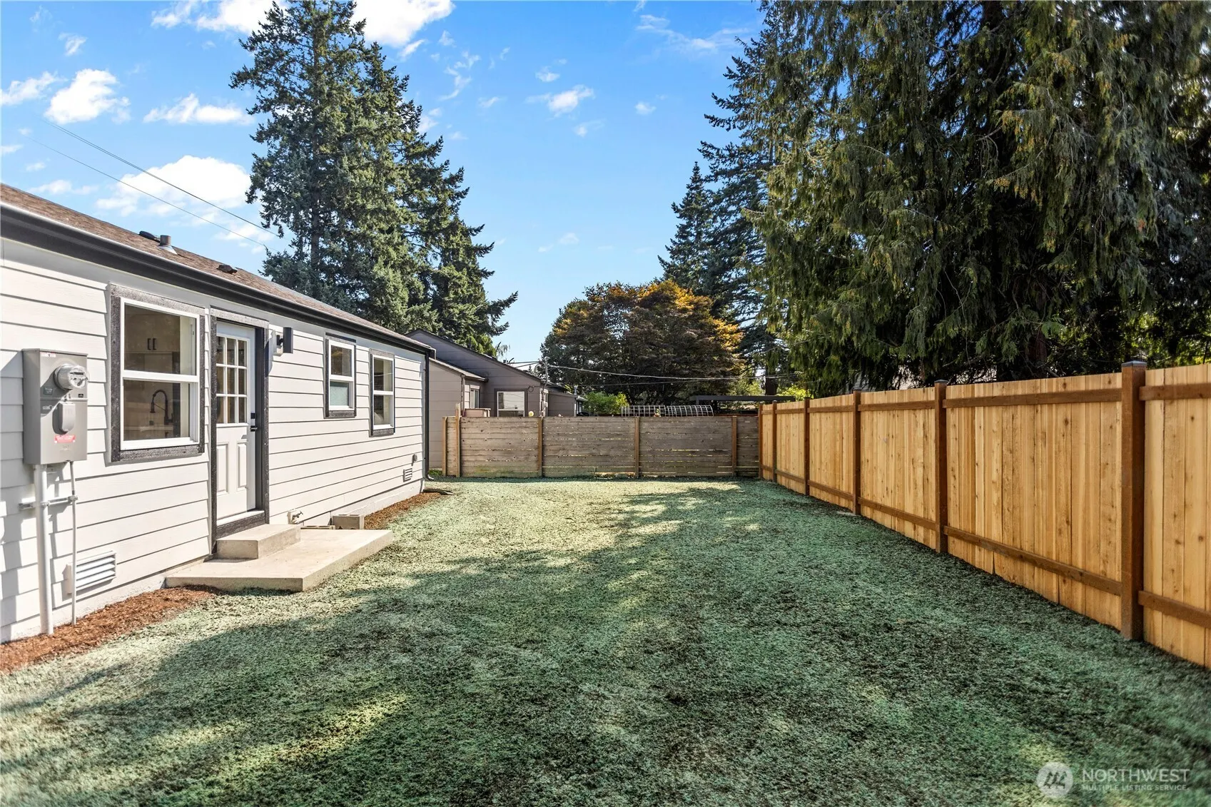 9733 Evanston Avenue N, Seattle, WA 98103