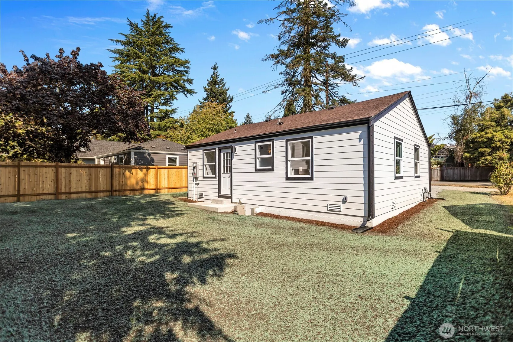 9733 Evanston Avenue N, Seattle, WA 98103