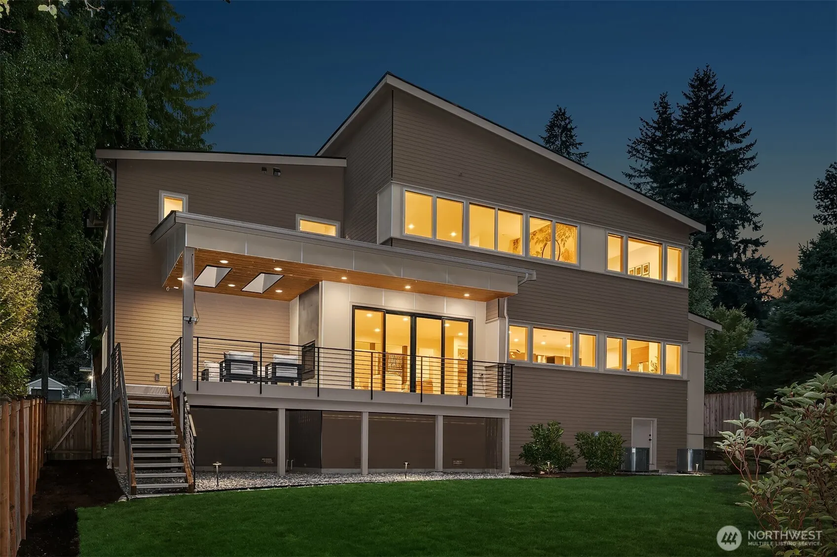 2718 NE 90th Street , Seattle, WA 98115