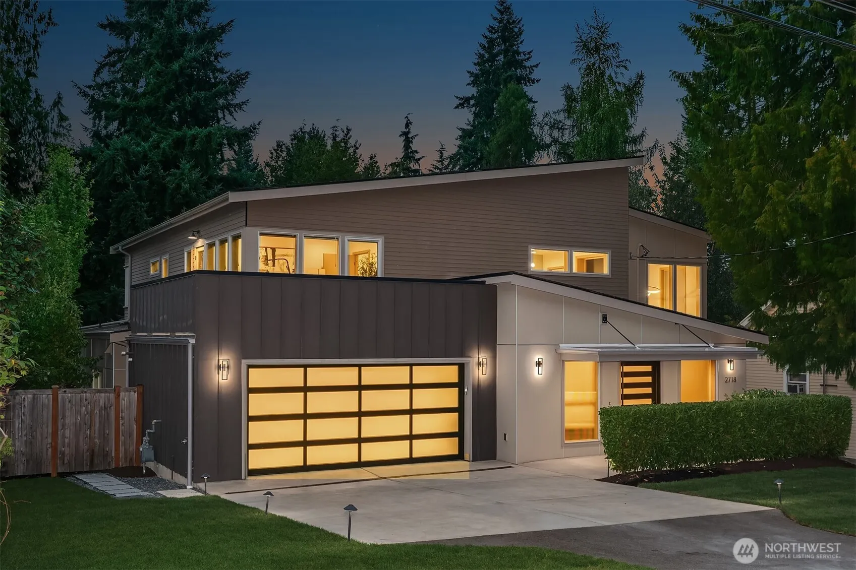 2718 NE 90th Street , Seattle, WA 98115
