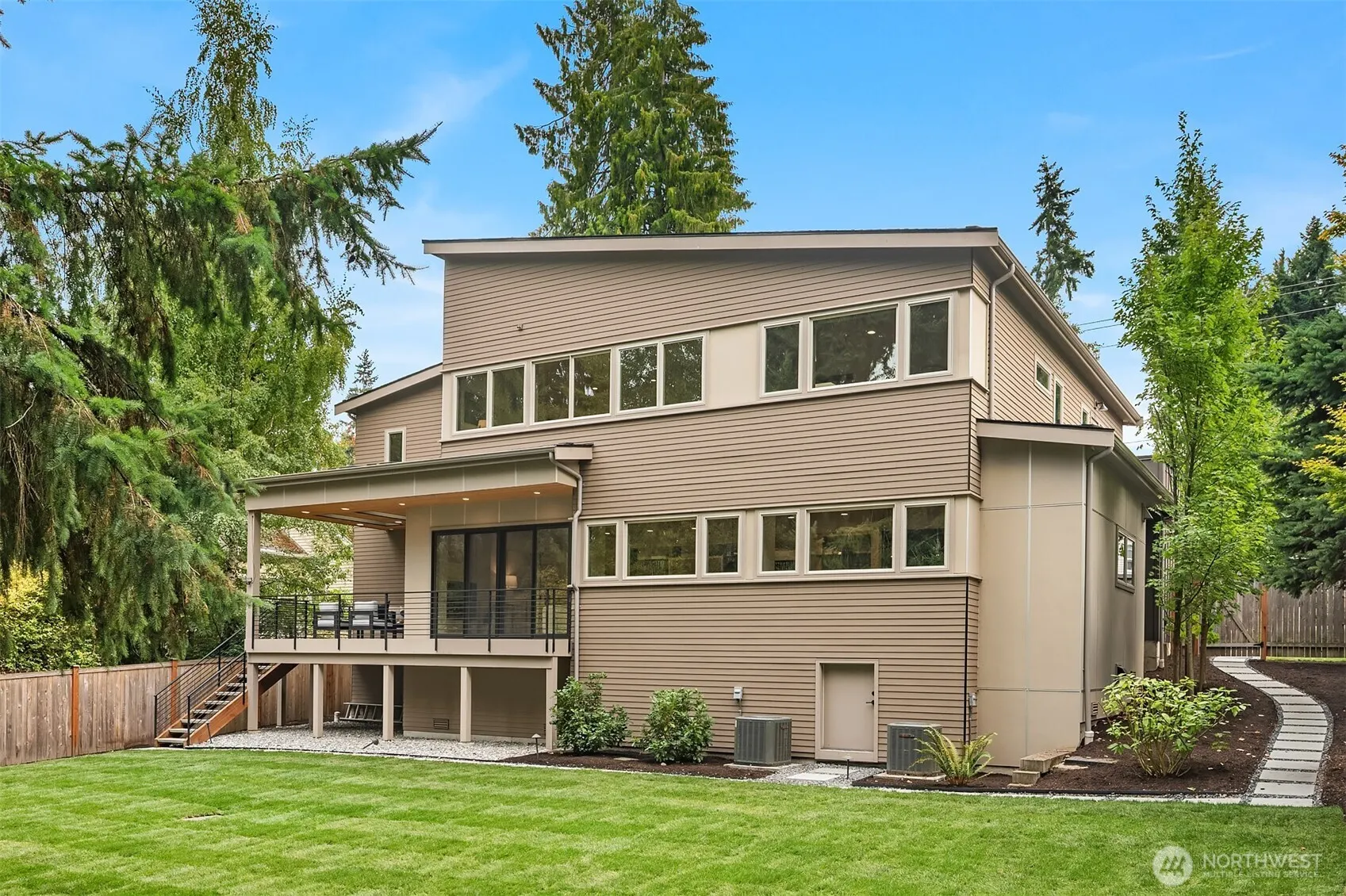 2718 NE 90th Street , Seattle, WA 98115