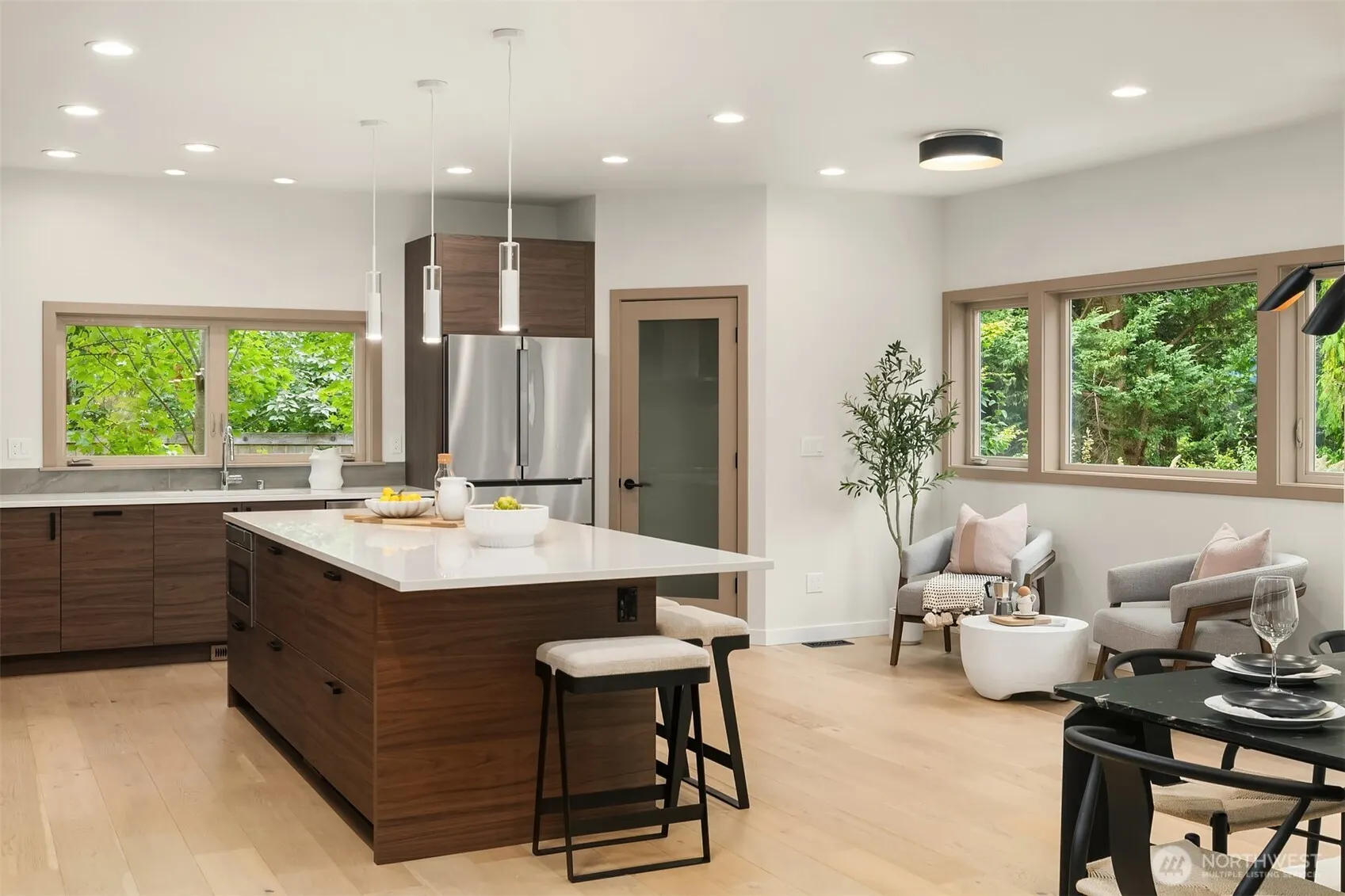 2718 NE 90th Street , Seattle, WA 98115
