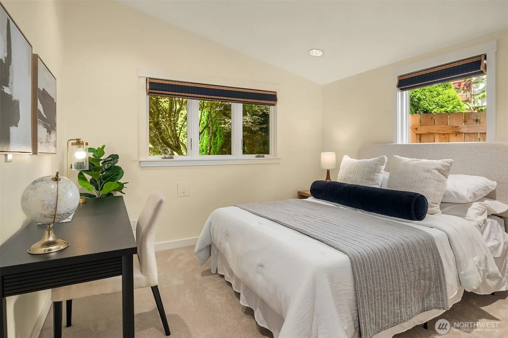 4510 48th Avenue NE, Seattle, WA 98105