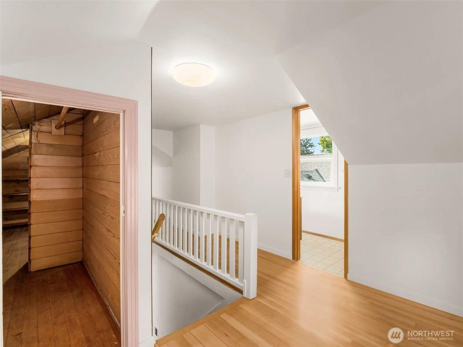 7332 17th Avenue NE, Seattle, WA 98115