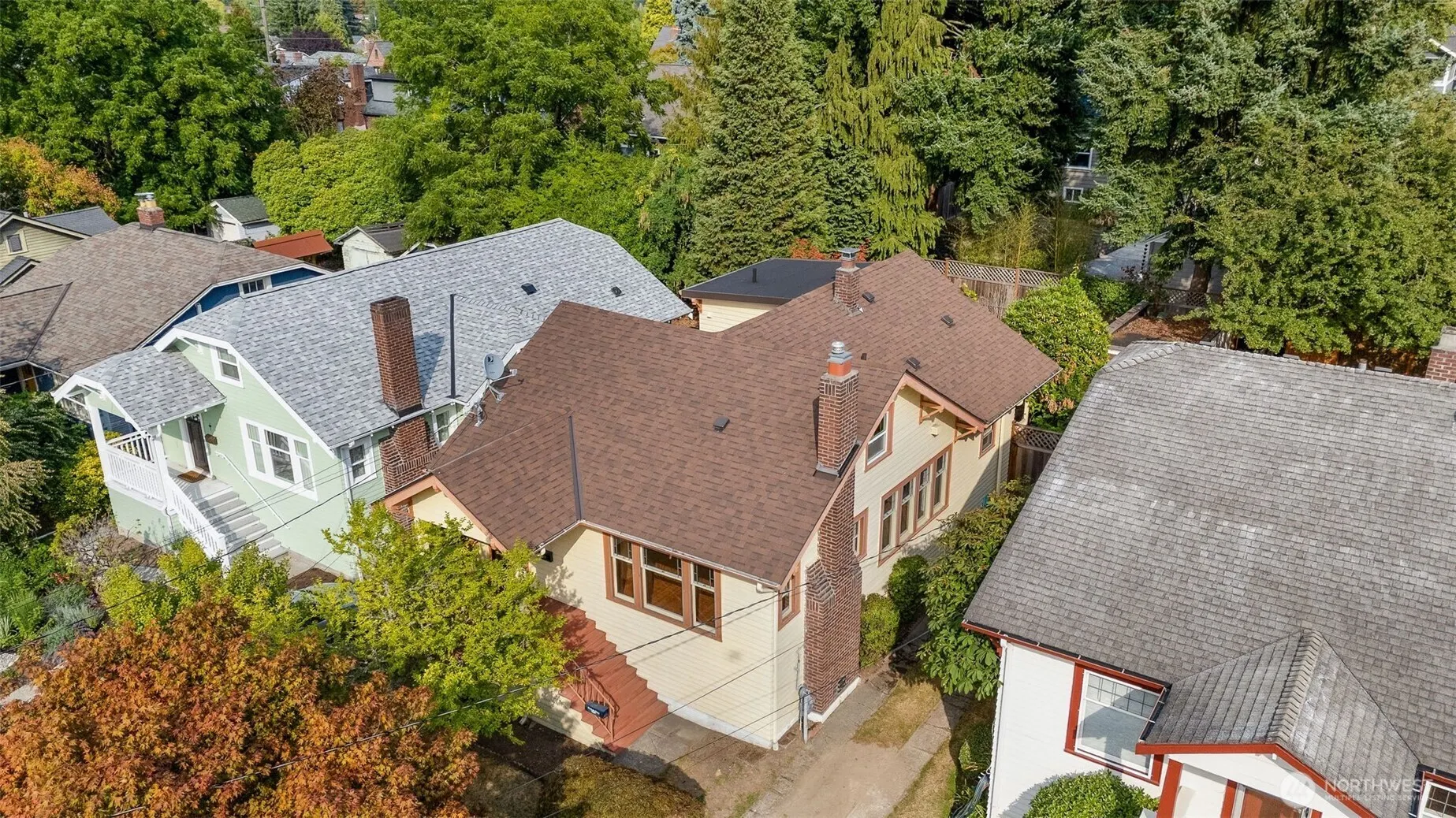 7332 17th Avenue NE, Seattle, WA 98115